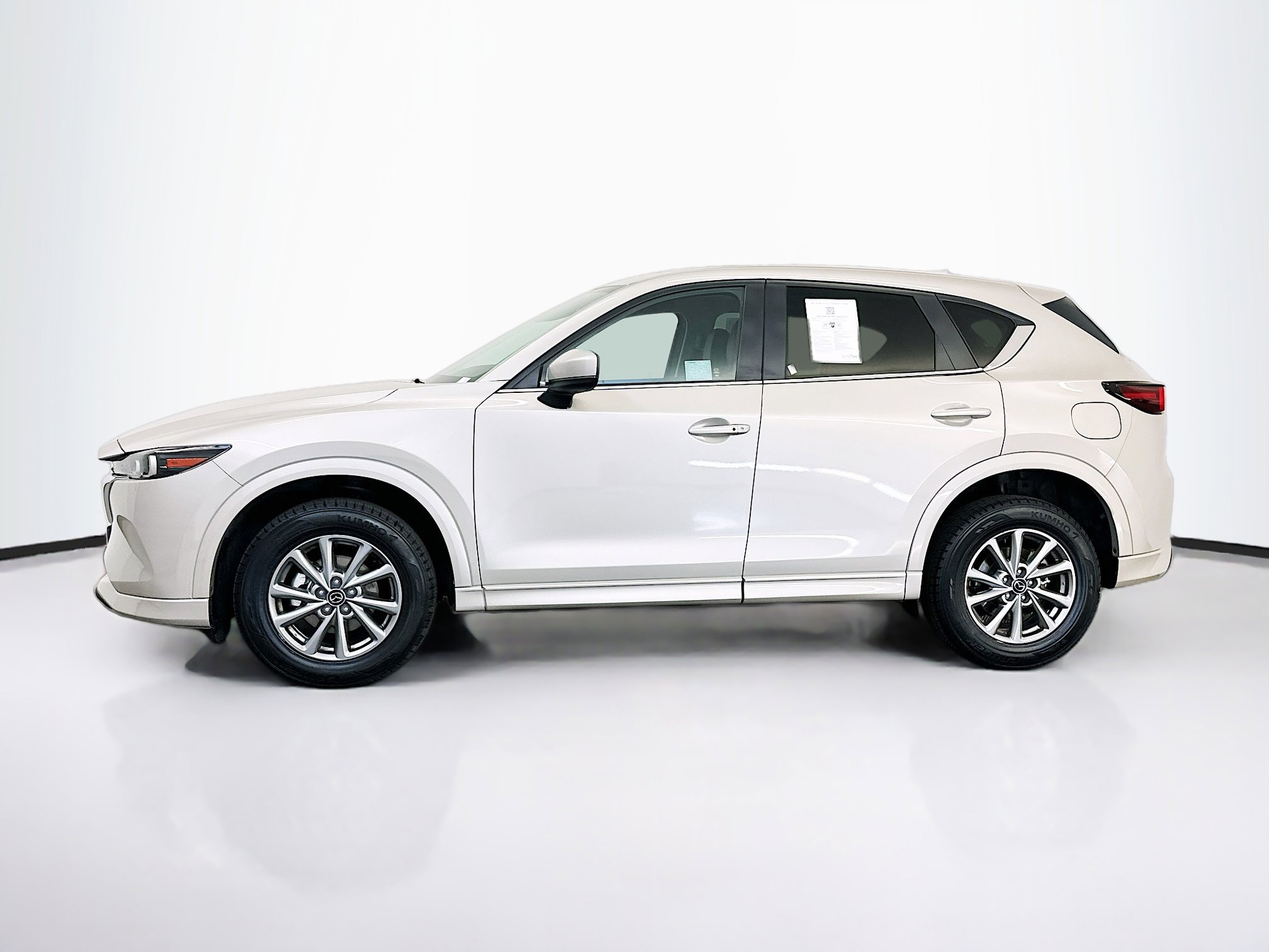 Used 2025 MAZDA CX-5 AWD 2.5 S w/ Preferred Package image 4