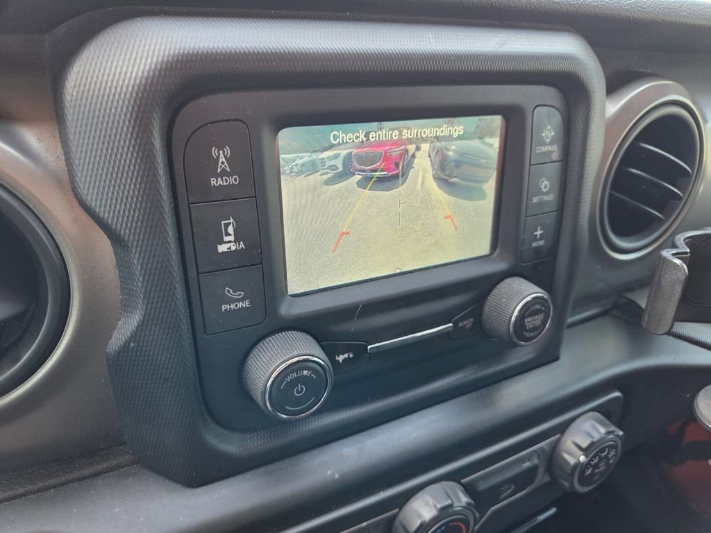 Used 2018 Jeep Wrangler Unlimited Sport S AWD/4WD image 31
