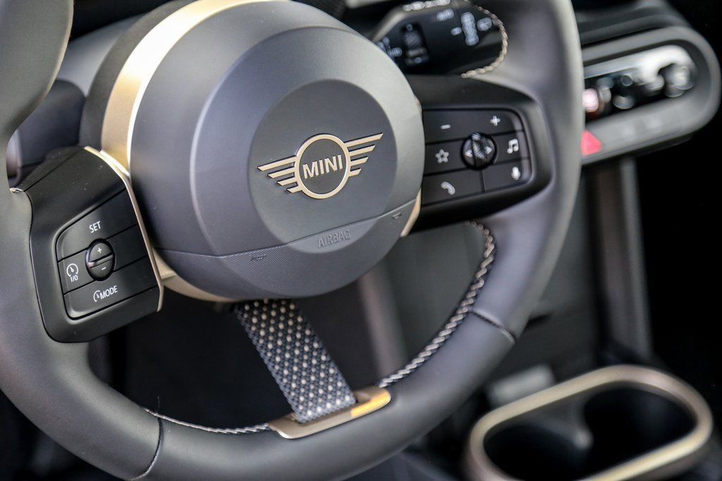 New 2026 MINI Cooper S image 10