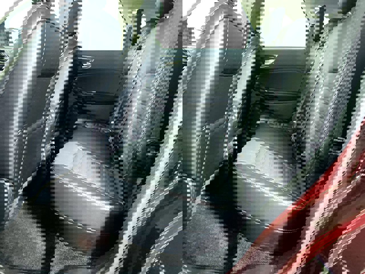 Used 2018 Ford Edge SEL w/ Equipment Group 201A image 22