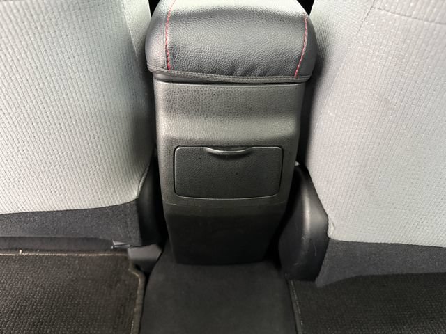 Used 2015 Toyota Corolla L FWD image 32