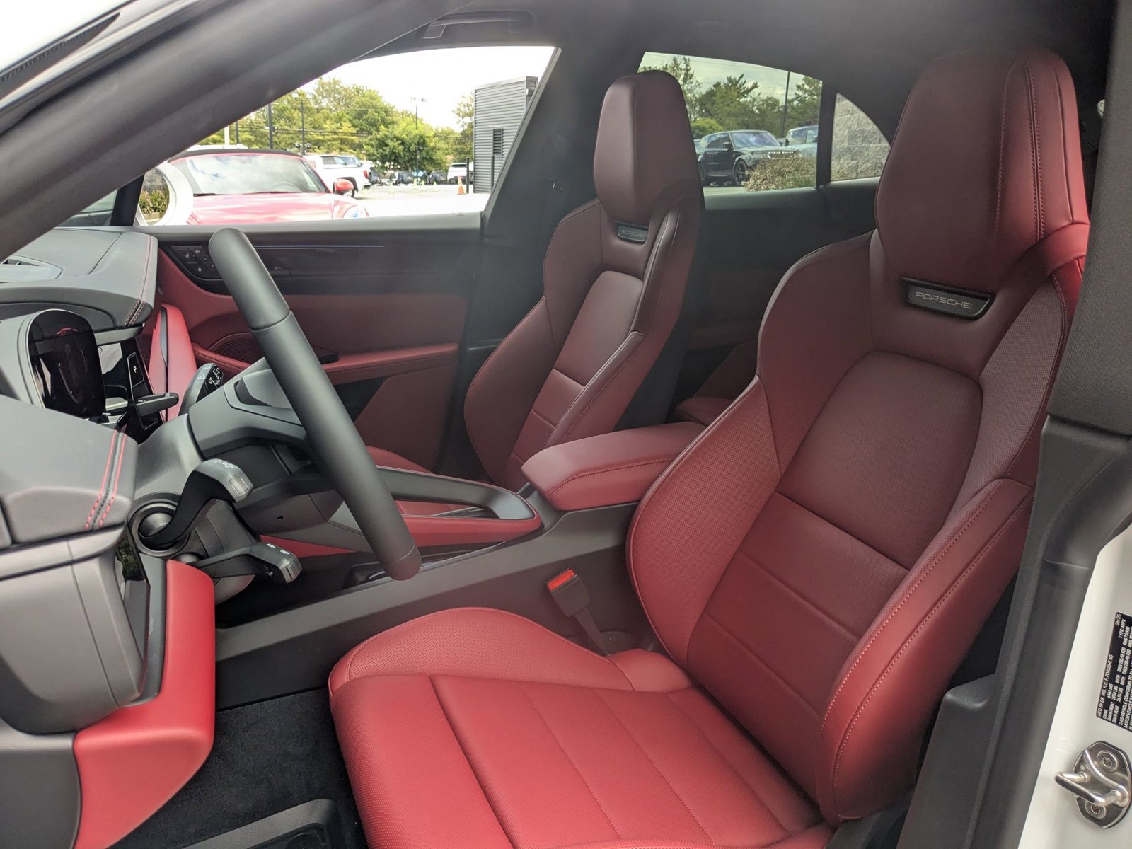 New 2025 Porsche Macan 4S Electric image 5