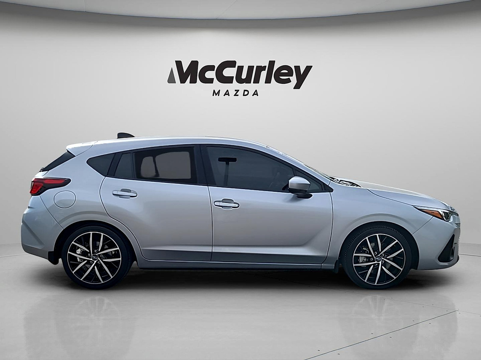Used 2024 Subaru Impreza 2.0i Sport AWD/4WD image 8