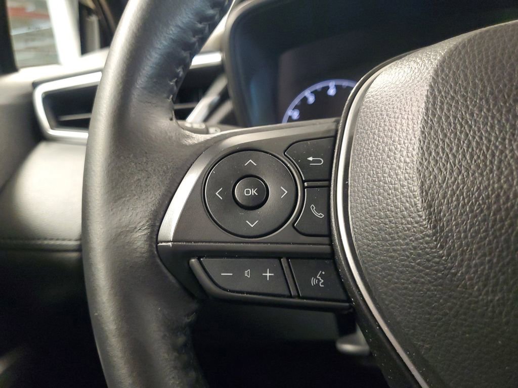 Used 2024 Toyota Corolla Cross SE image 20