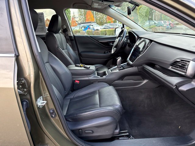 Used 2022 Subaru Outback Limited AWD/4WD image 9
