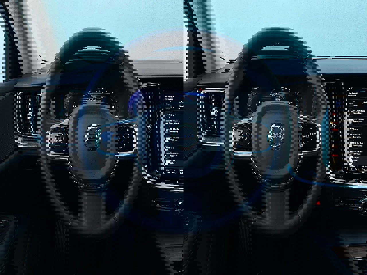 Used 2025 Volvo V60 B5 Cross Country Plus image 33