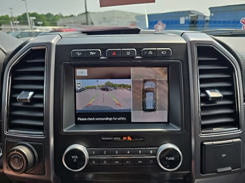 Used 2020 Ford Expedition Platinum AWD/4WD image 16