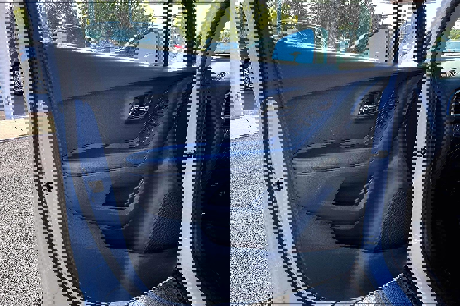 Certified 2022 Chevrolet Trax LS w/ Tint and Cruise Package image 16