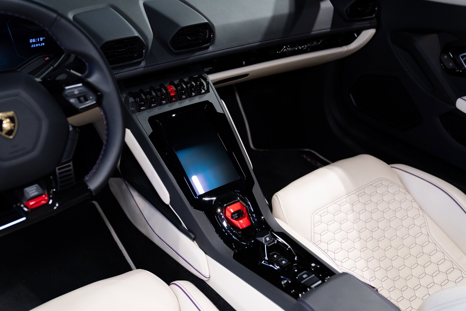 Used 2023 Lamborghini Huracan EVO RWD image 10
