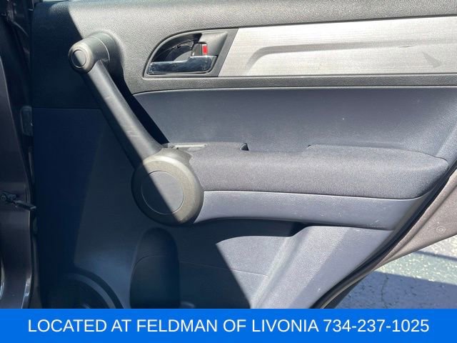 Used 2011 Honda CR-V LX image 28