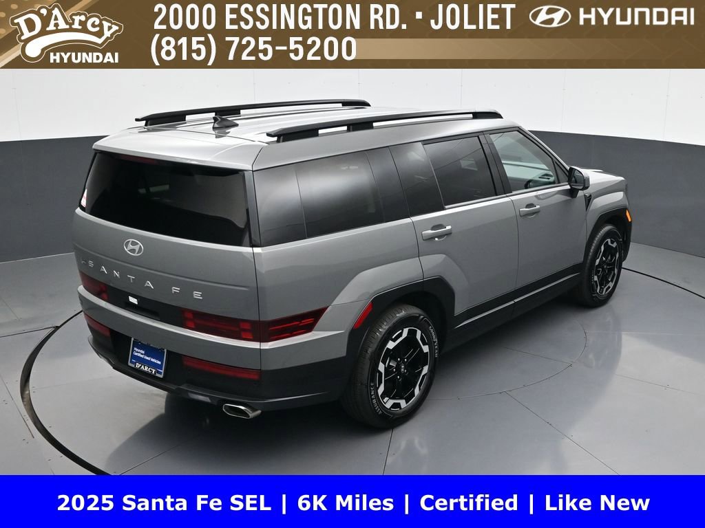 Certified 2025 Hyundai Santa Fe SEL image 18