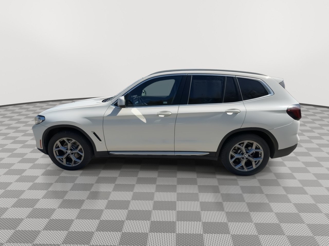 Used 2024 BMW X3 xDrive30i AWD/4WD image 5