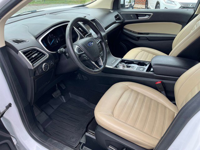 Used 2019 Ford Edge SEL w/ Equipment Group 201A AWD/4WD image 13