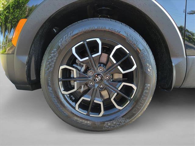 Used 2023 Hyundai Santa Cruz SEL Premium AWD/4WD image 23