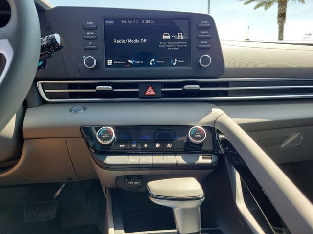New 2026 Hyundai Elantra Blue image 15