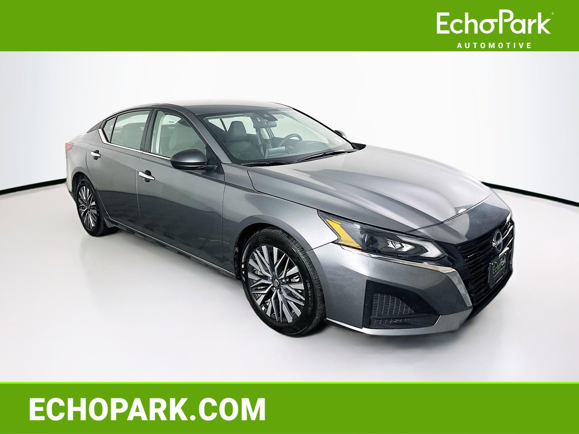 Used 2025 Nissan Altima 2.5 SV