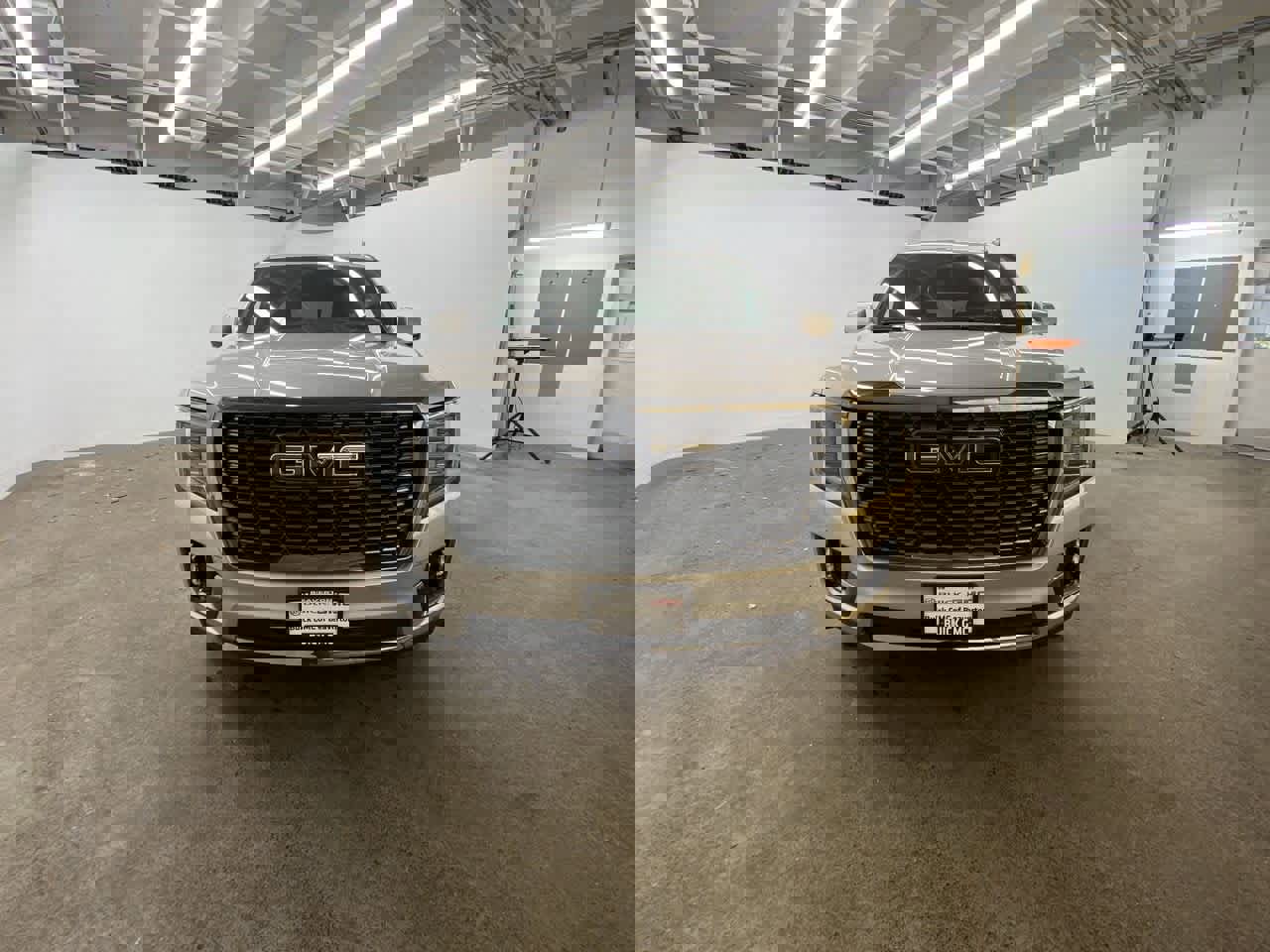 Used 2024 GMC Yukon Denali Ultimate image 9