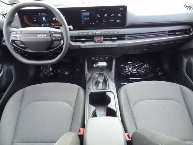 Used 2025 Kia K4 FWD image 12