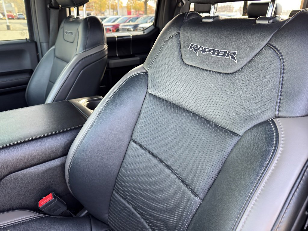 Used 2018 Ford F150 Raptor w/ Equipment Group 802A Luxury image 13