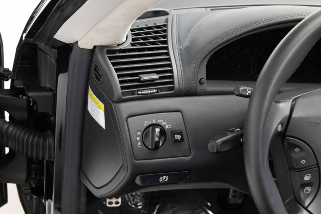 Used 2006 Mercedes-Benz CL 65 AMG image 6