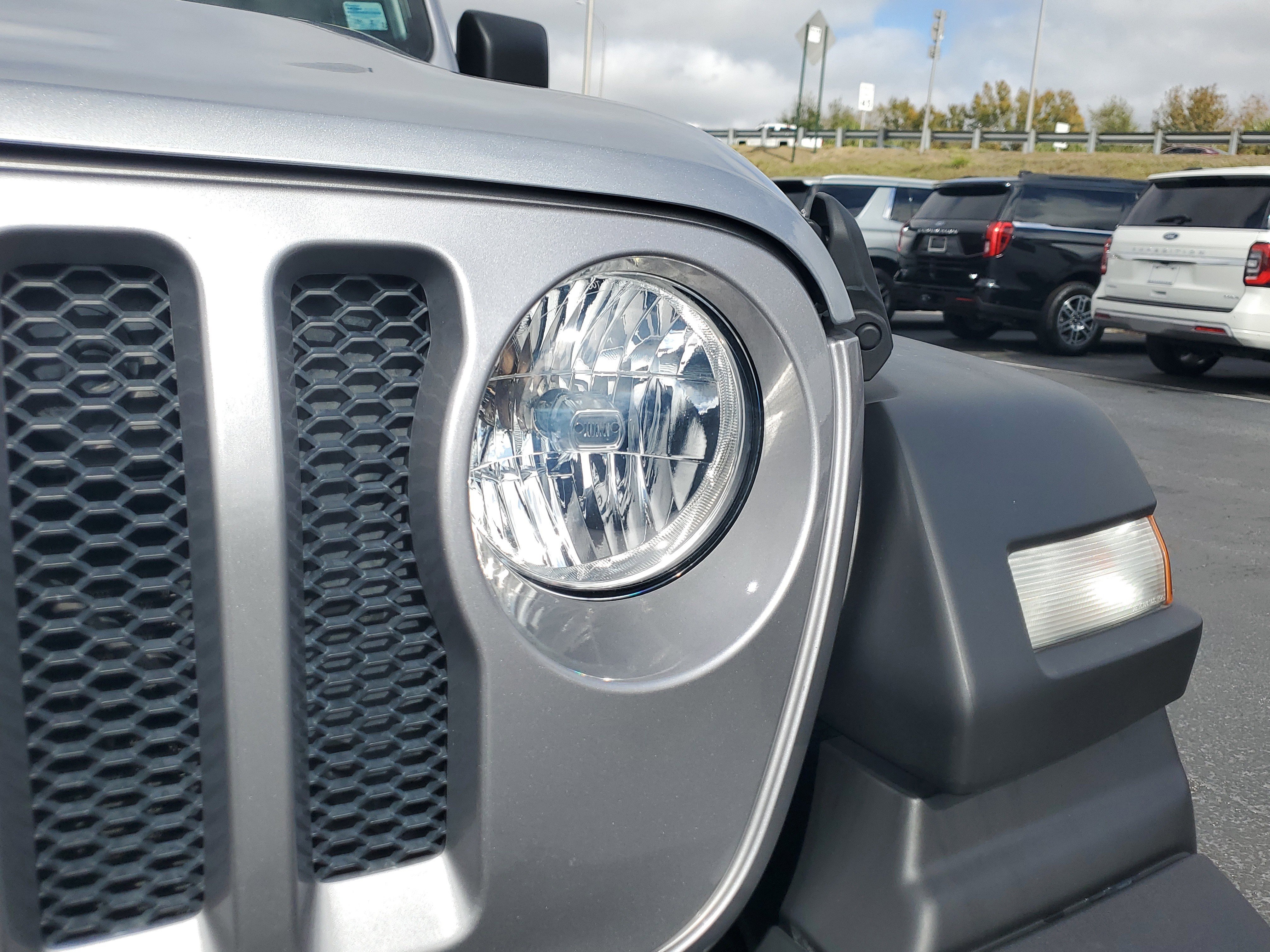 Used 2020 Jeep Wrangler Unlimited Sport S video 3