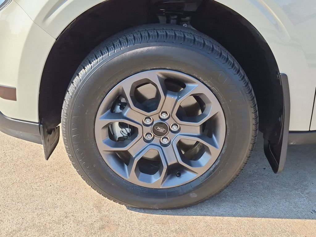 Used 2025 Ford Maverick XLT w/ Equipment Group 302A AWD/4WD image 15