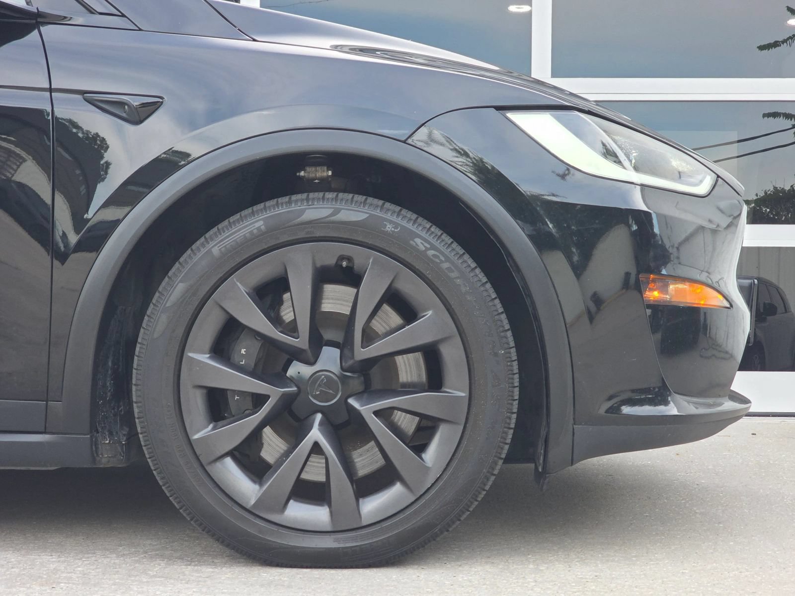 Used 2023 Tesla Model X AWD/4WD image 39