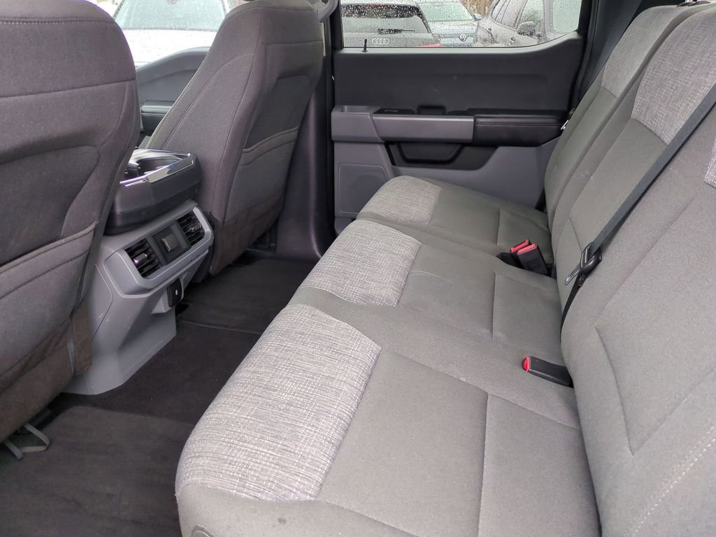 Used 2023 Ford F150 XLT image 32
