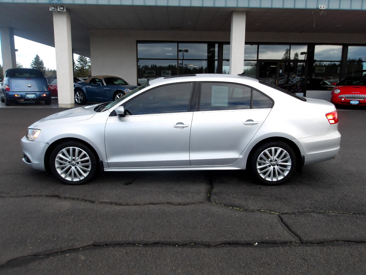 Used 2013 Volkswagen Jetta TDI image 2