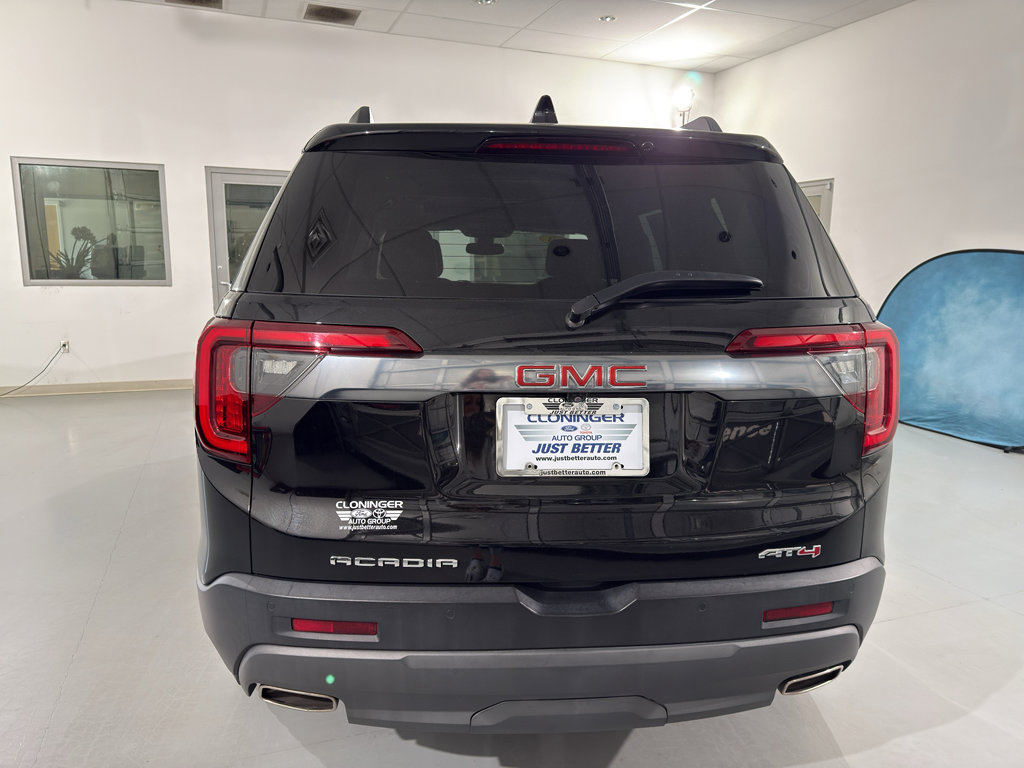 Used 2023 GMC Acadia AT4 w/ Technology Package image 7