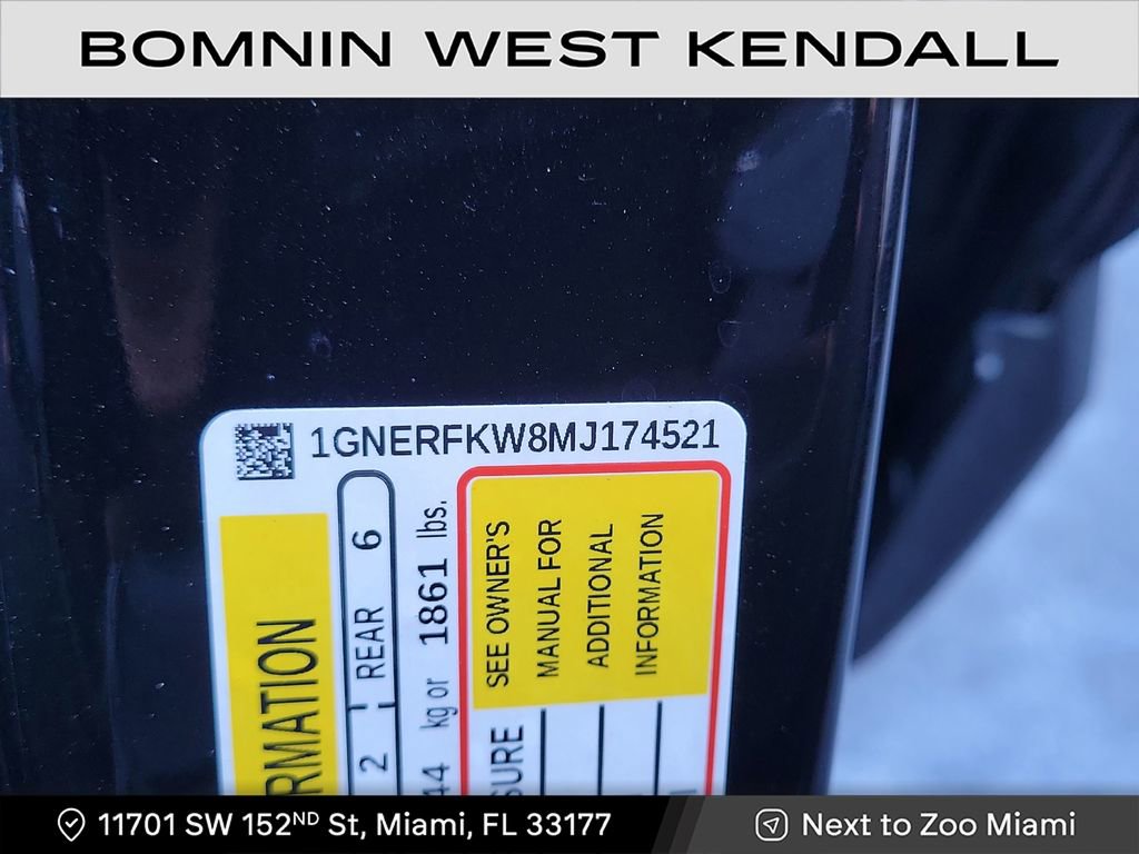 Used 2021 Chevrolet Traverse LS image 24