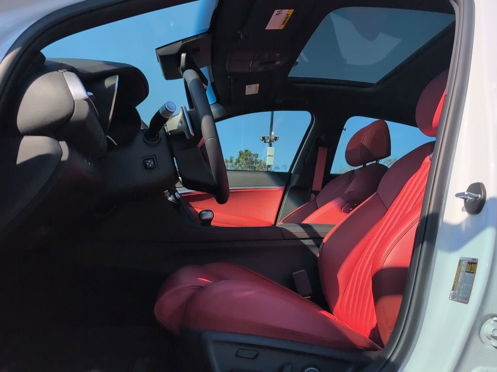 Used 2026 Genesis G70 3.3T Sport Prestige image 10