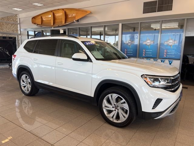 Used 2023 Volkswagen Atlas SE image 4