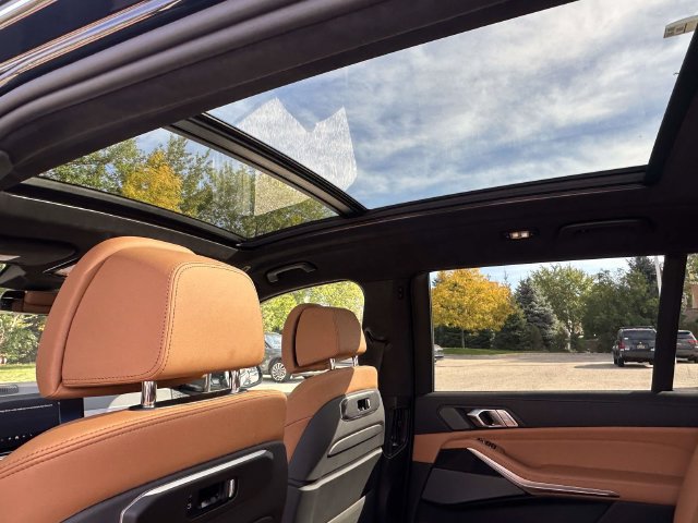 New 2027 BMW X7 xDrive40i w/ M Sport Package AWD/4WD image 13