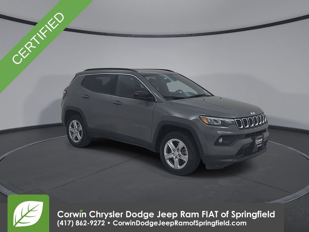 Certified 2024 Jeep Compass Latitude image 3
