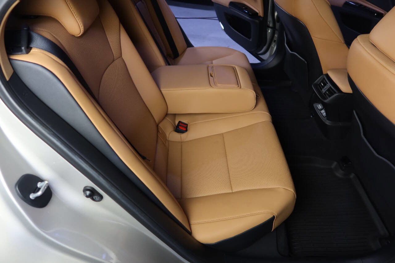 Used 2025 Lexus ES 350 w/ Premium Package image 15