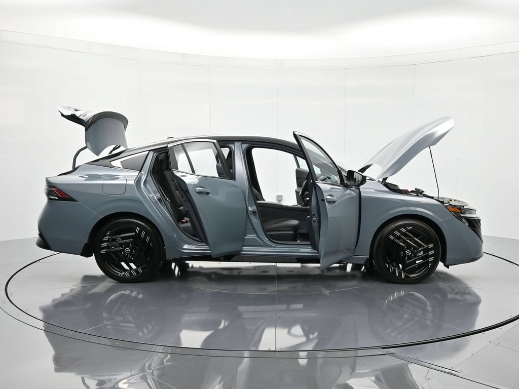 New 2026 Nissan Sentra SR w/ SR Premium Package FWD image 49
