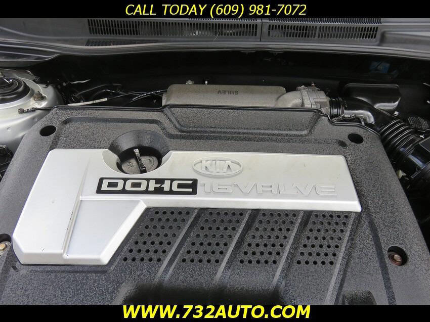 Used 2006 Kia Spectra EX image 24