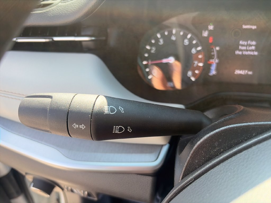 Used 2025 Jeep Compass Limited AWD/4WD image 30