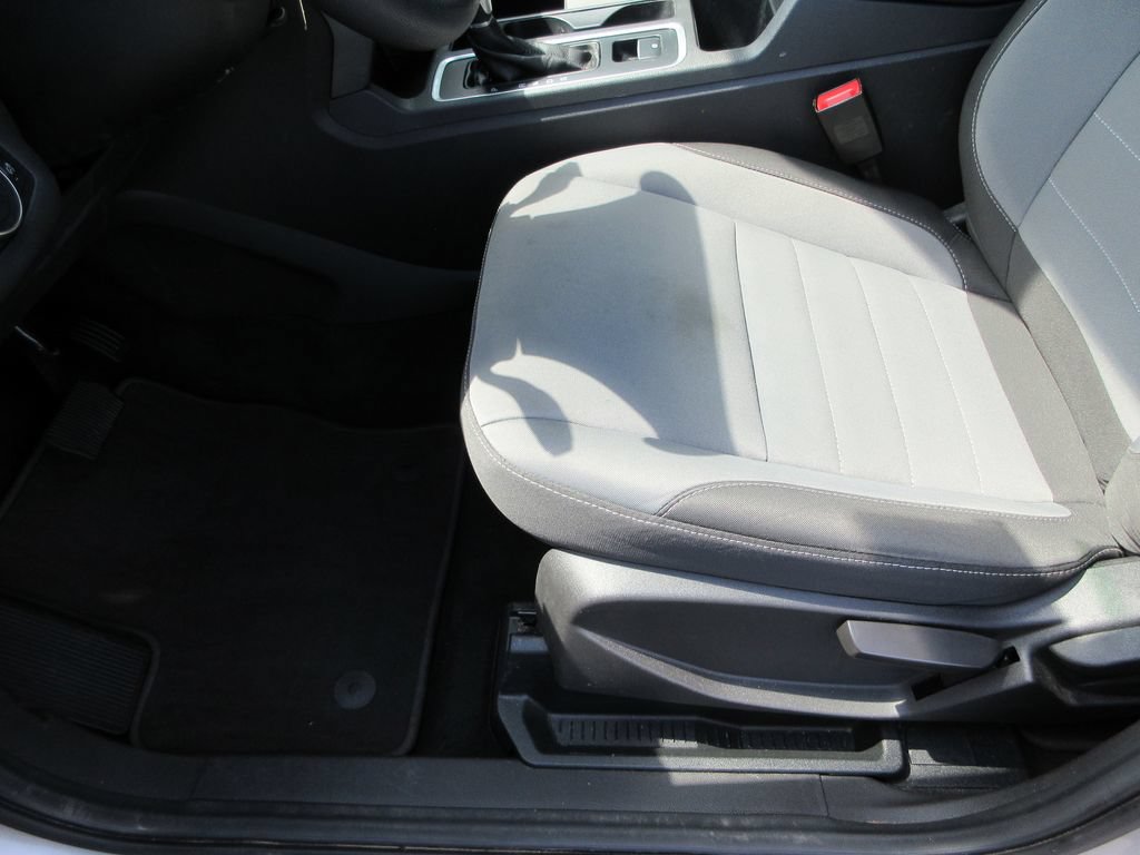 Used 2017 Ford Escape S FWD image 20