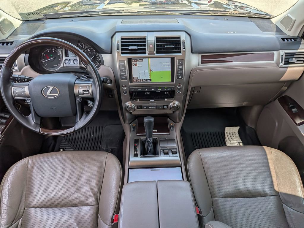 Used 2019 Lexus GX 460 Premium AWD/4WD image 28