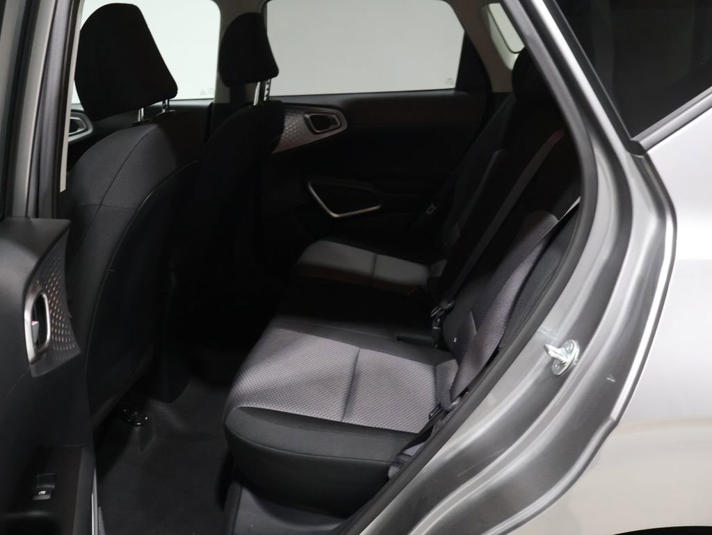 Used 2024 Kia Soul LX w/ Option Group 015 image 16