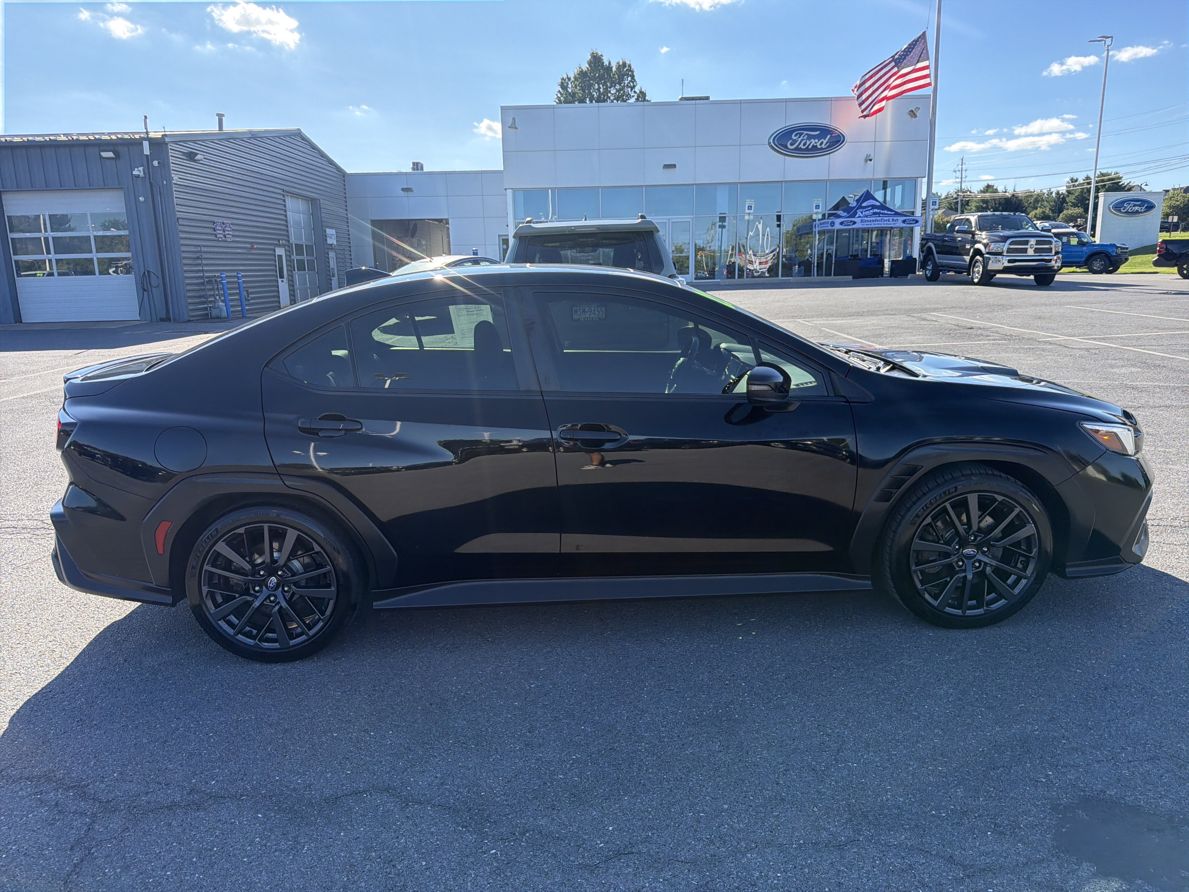 Used 2022 Subaru WRX Limited AWD/4WD image 2