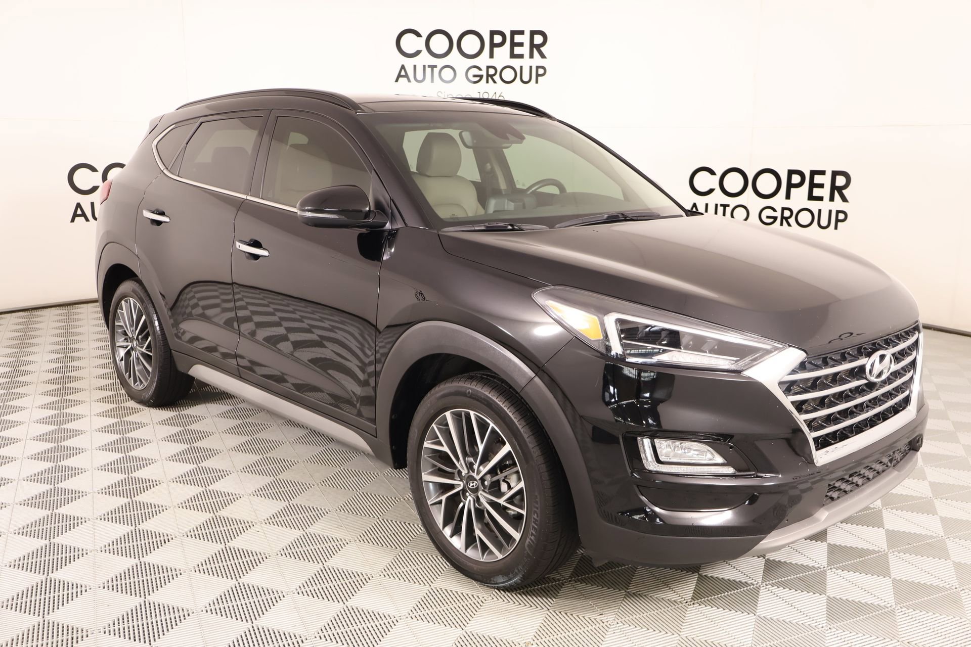 Certified 2021 Hyundai Tucson Ultimate w/ Cargo Package FWD image 1