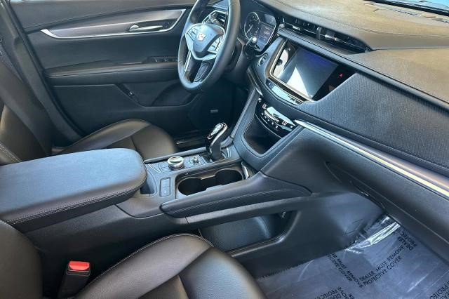 Certified 2024 Cadillac XT5 Luxury FWD image 21