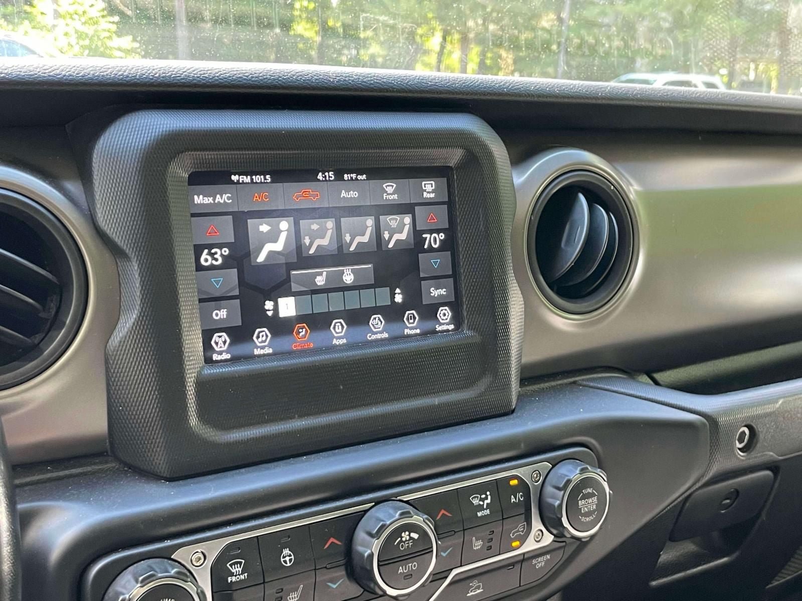 Used 2022 Jeep Gladiator Sport AWD/4WD image 27