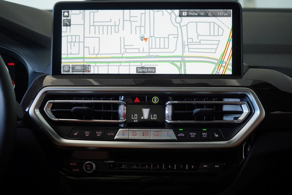 Used 2025 BMW X4 xDrive30i w/ Premium Package AWD/4WD image 15