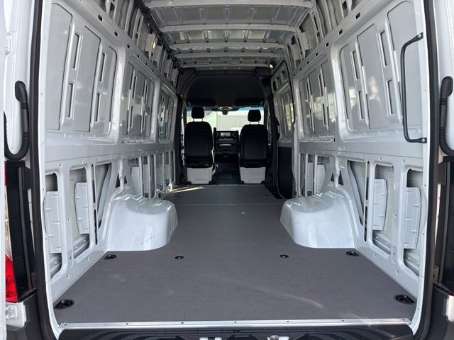 New 2025 Mercedes-Benz Sprinter 3500 image 17