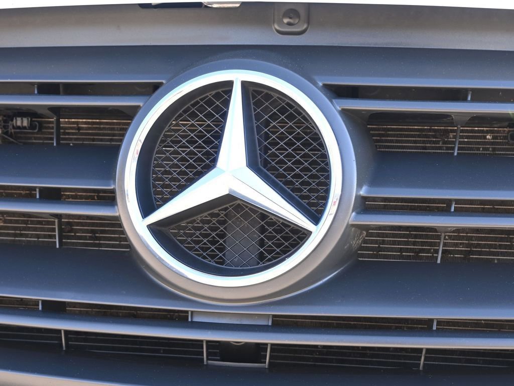 Used 2024 Mercedes-Benz Sprinter 2500 image 30