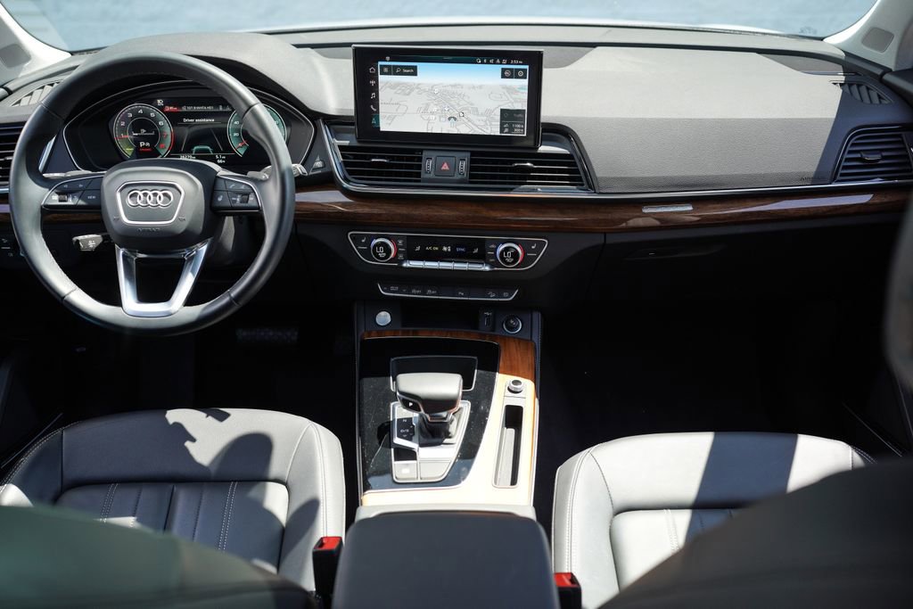 Used 2023 Audi Q5 2.0T Premium Plus w/ Premium Plus Package AWD/4WD image 20